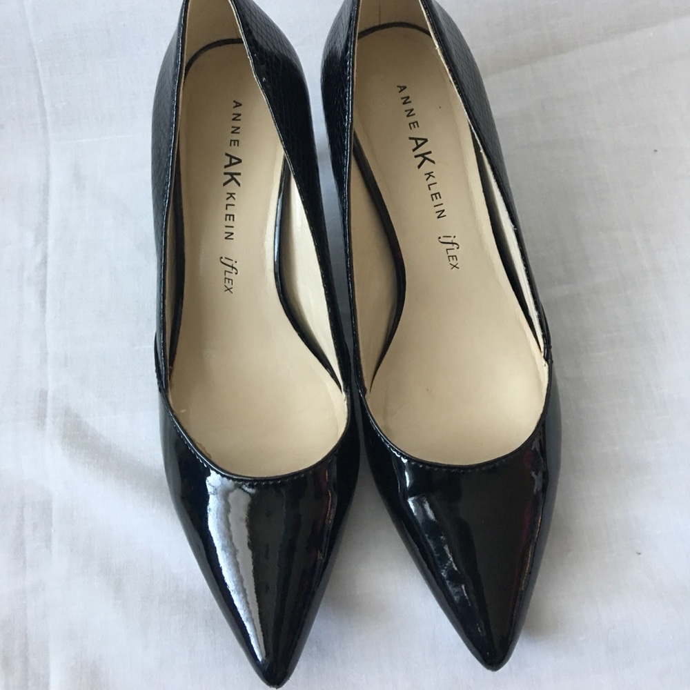 Anne Klein’s iflex heels